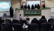 گزارشی از آیین تجلیل از دانش آموختگان جامعة الزهرا(س) / مادر شهید مختارزاده میهمان ویژه مراسم