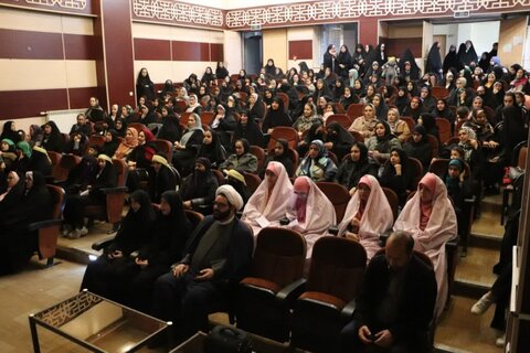 تصاویر/ ویژه برنامه های گرامیداشت روز زن در شهرستان قروه