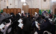 حرم امام رضا (ع) میں 100 غیر ایرانی زائرین نے اپنے نئے سال کا آغاز کچھ اس طرح کیا