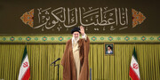 فیلم | رهبر انقلاب: امروز بار جهاد تبیین بر دوش شما مداحان اهل‌بیت(ع) است