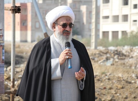 تصاویر/ مراسم کلنگ زنی مسجد شهر نیایش با حضور نماینده ولی فقیه در بوشهر