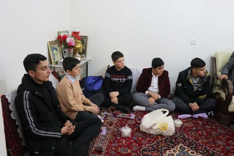 تصاویر | دیدار امام جمعه جلفا با خانواده شهید جمشید صبوری شجاعی
