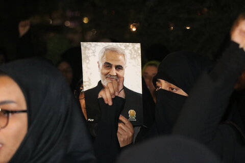تصاویر/تجمع مردم بندرعباس در محکومیت جنایت تروریستی کرمان