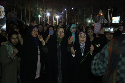تجمع مردم اصفهان در محکومیت حادثه تروریستی کرمان
