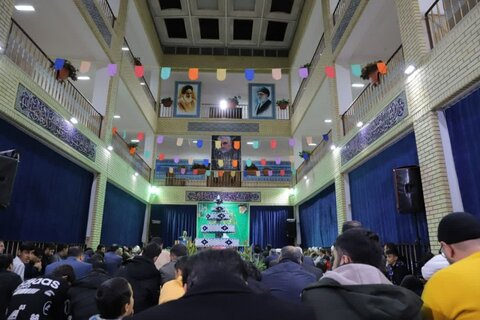 تصاویر/ جشن ولادت حضرت فاطمه (س) و روز زن در مدرسه ریحانه النبی (س) سنندج