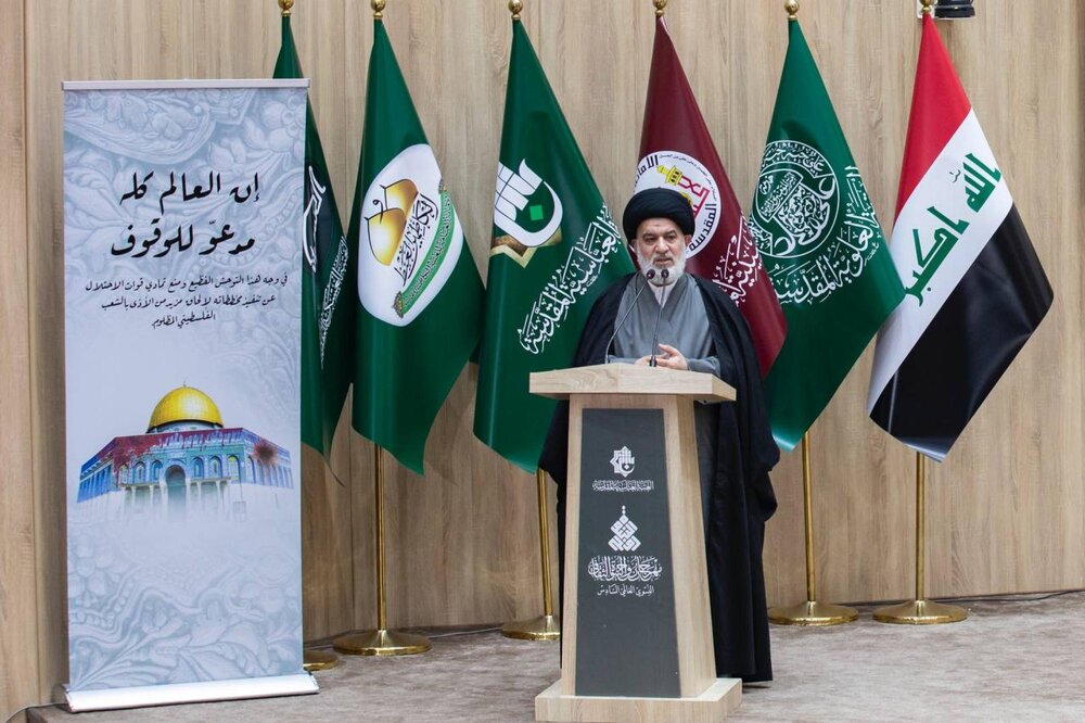 السيد الصافي: شخصية السيدة الزهراء (عليها السلام) عصيّة عن الإدراك فهي أنموذج لا يتكرّر السيد الصافي: شخصية السيدة الزهراء (عليها السلام) عصيّة عن الإدراك فهي أنموذج لا يتكرّر