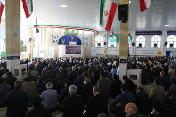 بررسی نقاط آسیب و ضربه قاطع به دشمن و گروهک‌های تروریستی عامل تقویت وحدت و امنیت ملی