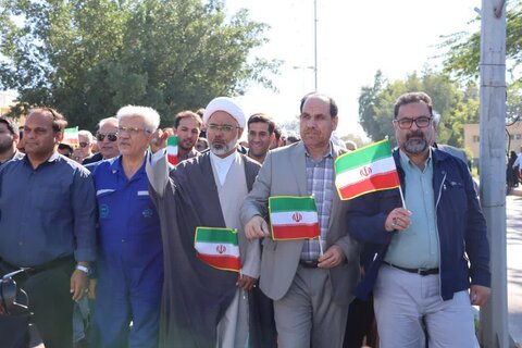 راهپیمایی مردم خارگ در محکومیت اقدام تروریستی کرمان