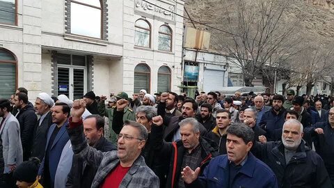 تصاویر/ برگزاری راهپیمایی در محکومیت اقدام تروریستی گلزار شهدای کرمان در ماکو