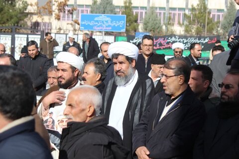 تصاویر/ راهپیمایی مردم میاندوآب در محکومیت حادثه تروریستی کرمان