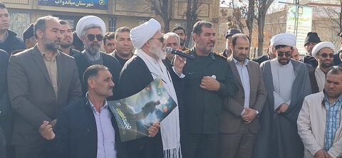تصاویر/ راهپیمایی مردم میاندوآب در محکومیت حادثه تروریستی کرمان