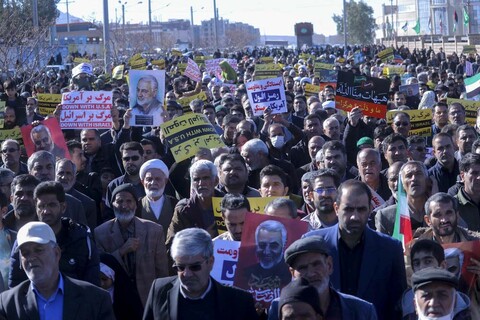 راهپیمایی مردم بیرجند در محکومیت حمله تروریستی کرمان