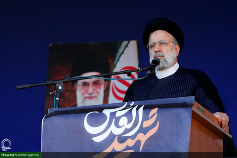 بالصور/ مراسيم تشييع شهداء الحادث الإرهابي في كرمان