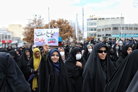 تصاویر/ راهپیمایی مردم زنجان در محکومیت حمله تروریستی کرمان