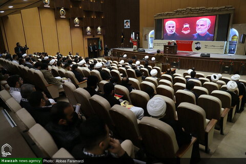 بالصور/ مراسيم الذكرى السنوية الرابعة لشهادة الحاج قاسم سليماني وأبو مهدي المهندس في مدينة قم المقدسة
