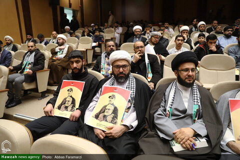بالصور/ مراسيم الذكرى السنوية الرابعة لشهادة الحاج قاسم سليماني وأبو مهدي المهندس في مدينة قم المقدسة