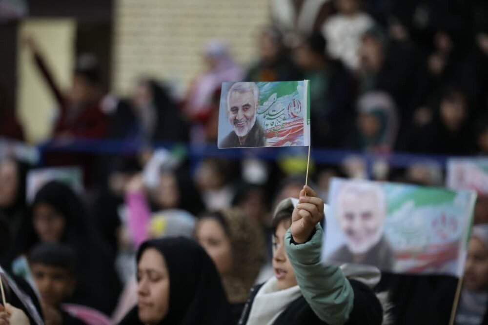 معرفی برندگان پویش پیک فاطمی در کاشان +عکس