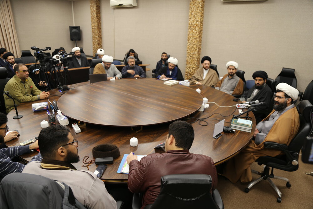 بررسی نسبت شریعت و قانون در دوره معاصر