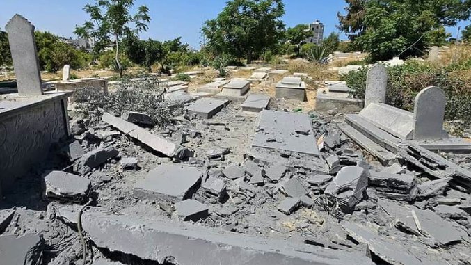 غزہ میں 1100 فلسطینیوں کی نبش قبر،اسرائیلی فوجی لاشیں بھی چرا کے گئے