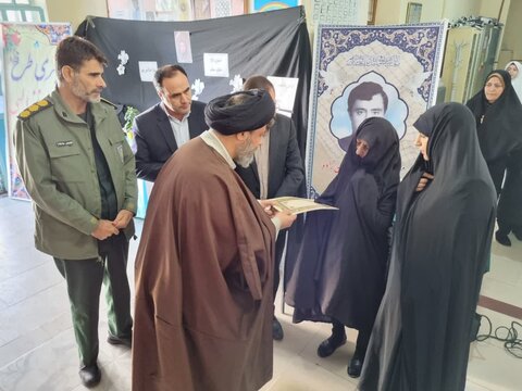 تصاویر/ همایش دست بوس مادر در شهرستان ماکو