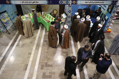 تصاویر/  بازدید آیت الله اعرافی از نمایشگاه کتاب و دستاوردهای علمی مراکز پژوهشی حوزوی