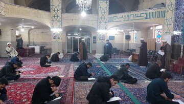 آغاز امتحانات نیمسال اول مدارس علمیه استان یزد