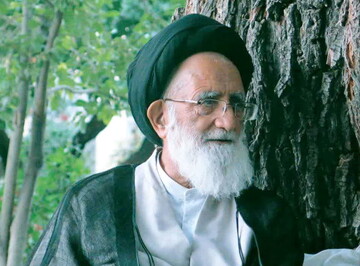 ایستاده بر قلّه خدمت؛ نیم‌قرن خدمات آیت‌الله سید مهدی ابن‌الرضا