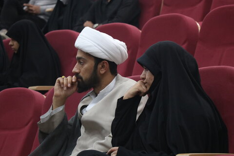 تصاویر/همایش پیوندهای آسمانی طلاب و روحانیون استان هرمزگان