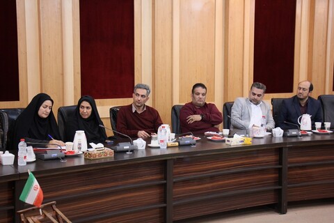 جلسه انجمن کتابخانه‌های عمومی استان بوشهر