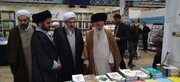 تصاویری از بازدید آیت الله حسینی بوشهری از نمایشگاه کتاب و دستاوردهای علمی مراکز پژوهشی حوزوی