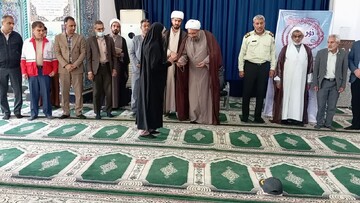 تصاویر / اجلاسیه نماز با شرکت دانش آموزان در مدرسه علمیه حاجی آباد