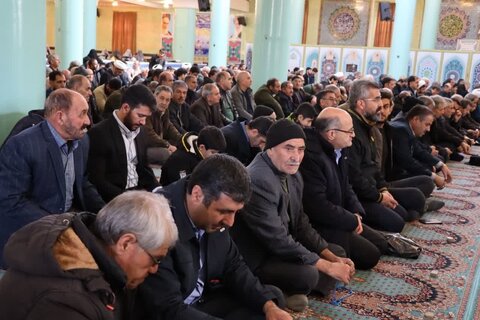 تصاویر/ اقامه نمزا جمعه شهرستان تکاب