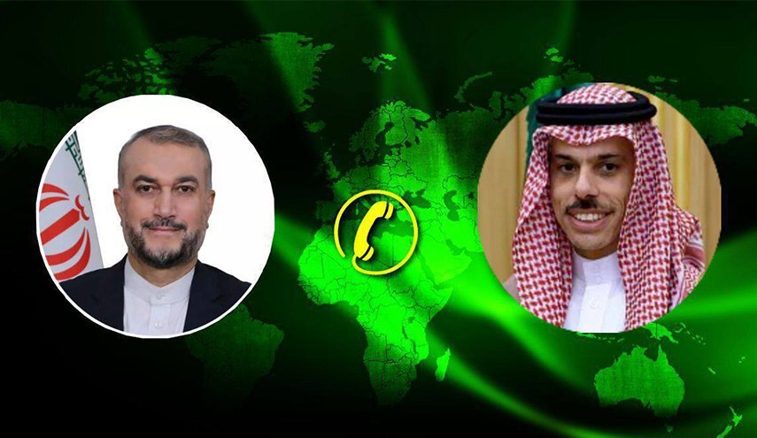 وزيرا خارجية إيران والسعودية يناقشان آخر التطورات في غزة وزيرا خارجية إيران والسعودية يناقشان آخر التطورات في غزة