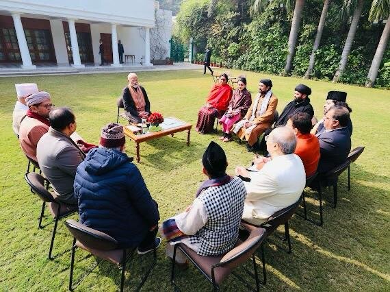 प्रधानमंत्री मोदी की भारत के मुस्लिम धर्मगुरुओं से मुलाकात