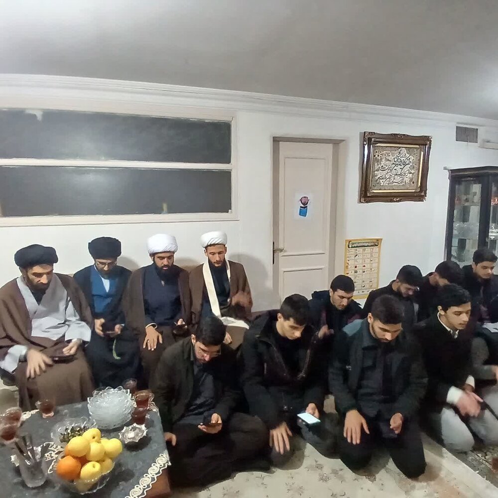 طلاب و اساتید حوزه علمیه حضرت ولی عصر(عج) آستارا در مشهد