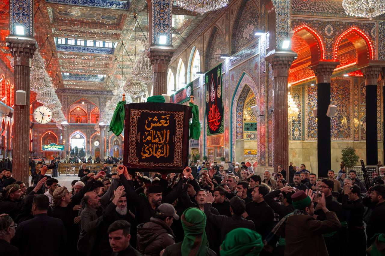 فیلم | تشییع تابوت نمادین امام علی النقی الهادی (ع) در کربلا