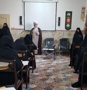 برگزاری امتحانات پایان نیمسال اول مدرسه علمیه تخصصی امام حسین(ع) یزد + تصاویر