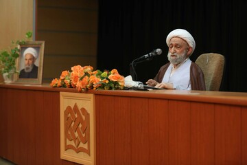 «التفسیر الأثری الجامع» قُرص و محکم سخن شیعه را بیان کرده است