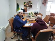 ब्राज़ील के एक युवक ने इमाम रज़ा (अ) के हरम मे इस्लाम कबूल कर लिया
