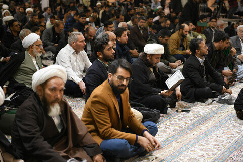 قم؛ روضہ فاطمه معصومہ (س) میں علامہ شیخ محسن علی نجفی کی یاد میں تعزیتی اجلاس؛ اہم سیاسی اور مذہبی شخصیات کی شرکت