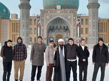 تصاویر/ اردوی سه روزه طلاب مدرسه علمیه مهدویه رشت در قم