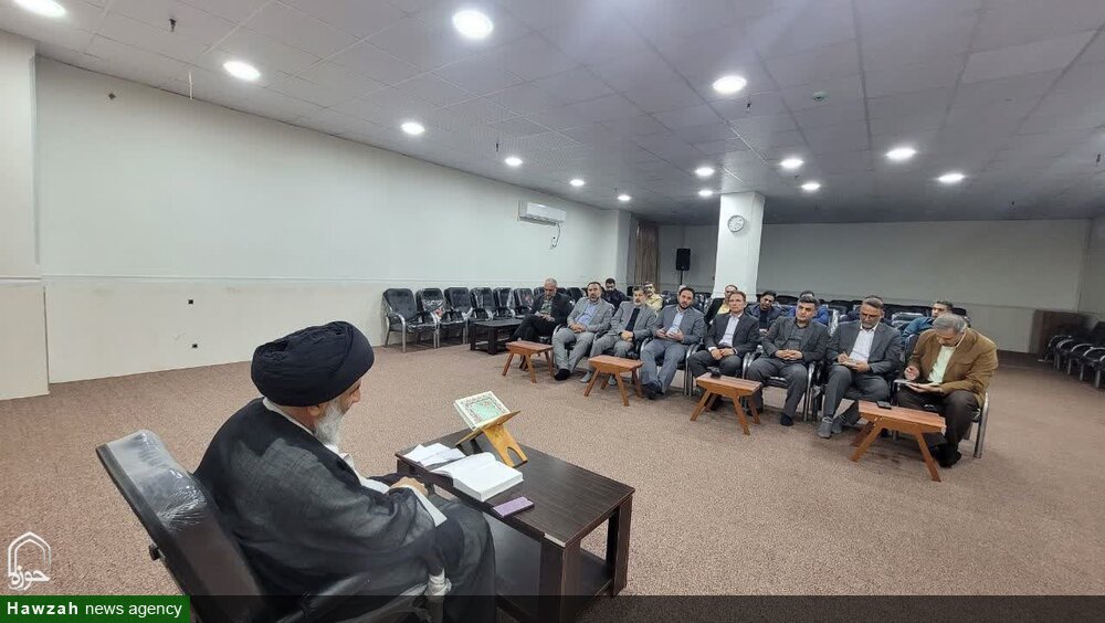 دیدار مدیرعامل شرکت آب و فاضلاب استان با نماینده ولی فقیه در خوزستان