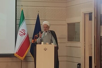 بسیجی باید بر مسائل روز اشراف کامل داشته باشد