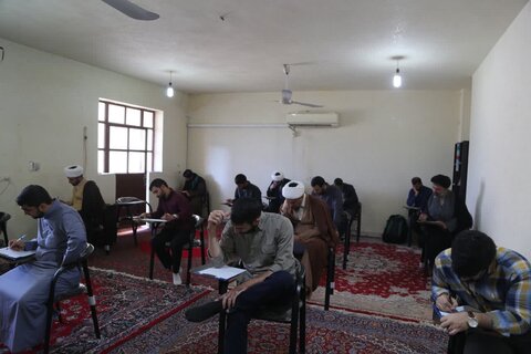 تصاویر/ برگزاری امتحانات طلاب غیرحضوری حوزه علمیه خوزستان