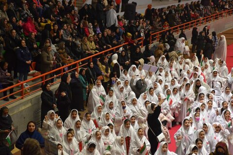 تصاویر/ جشن «فرشته‌‌‌‌های کُرد ایرانی» در ورزشگاه ۲۲ گولان سنندج
