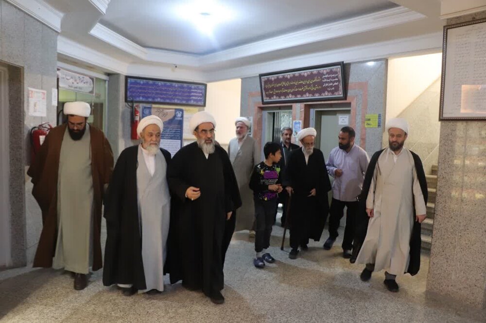 تصاویر/ سخنرانی آیت الله فاضل لنکرانی در جمع طلّاب و اساتید حوزه علمیه حضرت ولی عصر(عج) بناب تصاویر/ سخنرانی آیت الله فاضل لنکرانی در جمع طلّاب و اساتید حوزه علمیه حضرت ولی عصر(عج) بناب