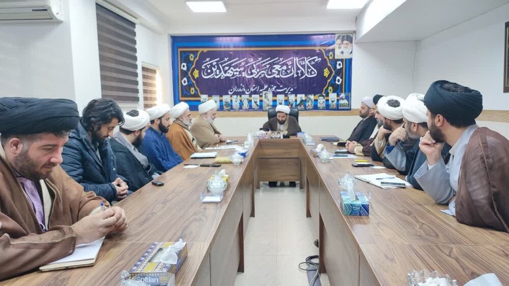 اخلاق از عناصر مهم هویت طلبگی است