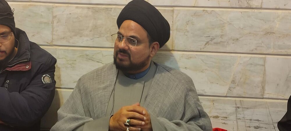 मेलबर्न के इमाम जुमा हुज्जतुल इस्लाम सय्दय अबुल कासिम रिज़वी की जामिया इमाम अमीरुल मोमिनीन (अ) के छात्रों के साथ मुलाक़ात