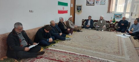تصاویر/ جلسه ماهانه اعضای ستاد نماز جمعه شهرستان پلدشت