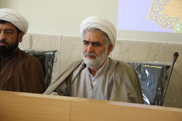 بصیرت و صبر دو عنصر کلیدی و راهبردی در پیدایش و تداوم انقلاب اسلامی